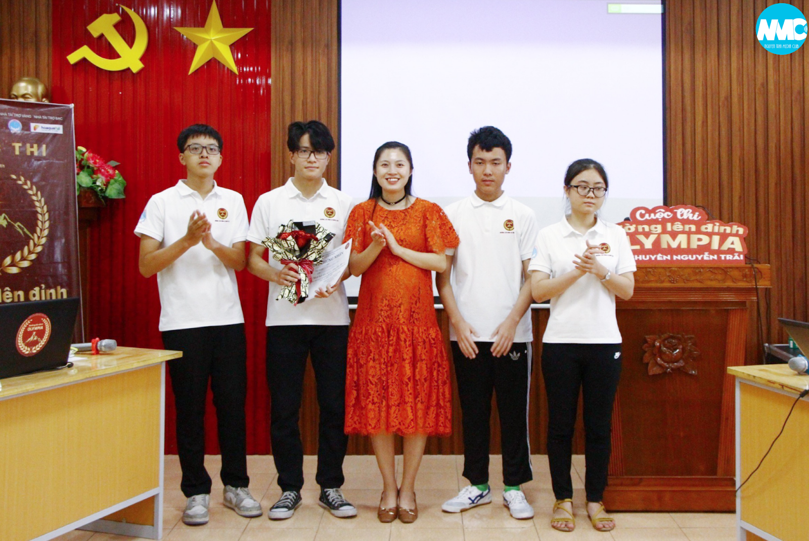 Kịch tính và hồi hộp: Trận Bán Kết đầu tiên của cuộc thi “Đường lên đỉnh Olympia” cấp trường lần V